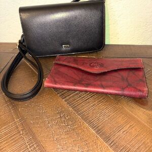 Buxton Black and Red Leather Clutch Set